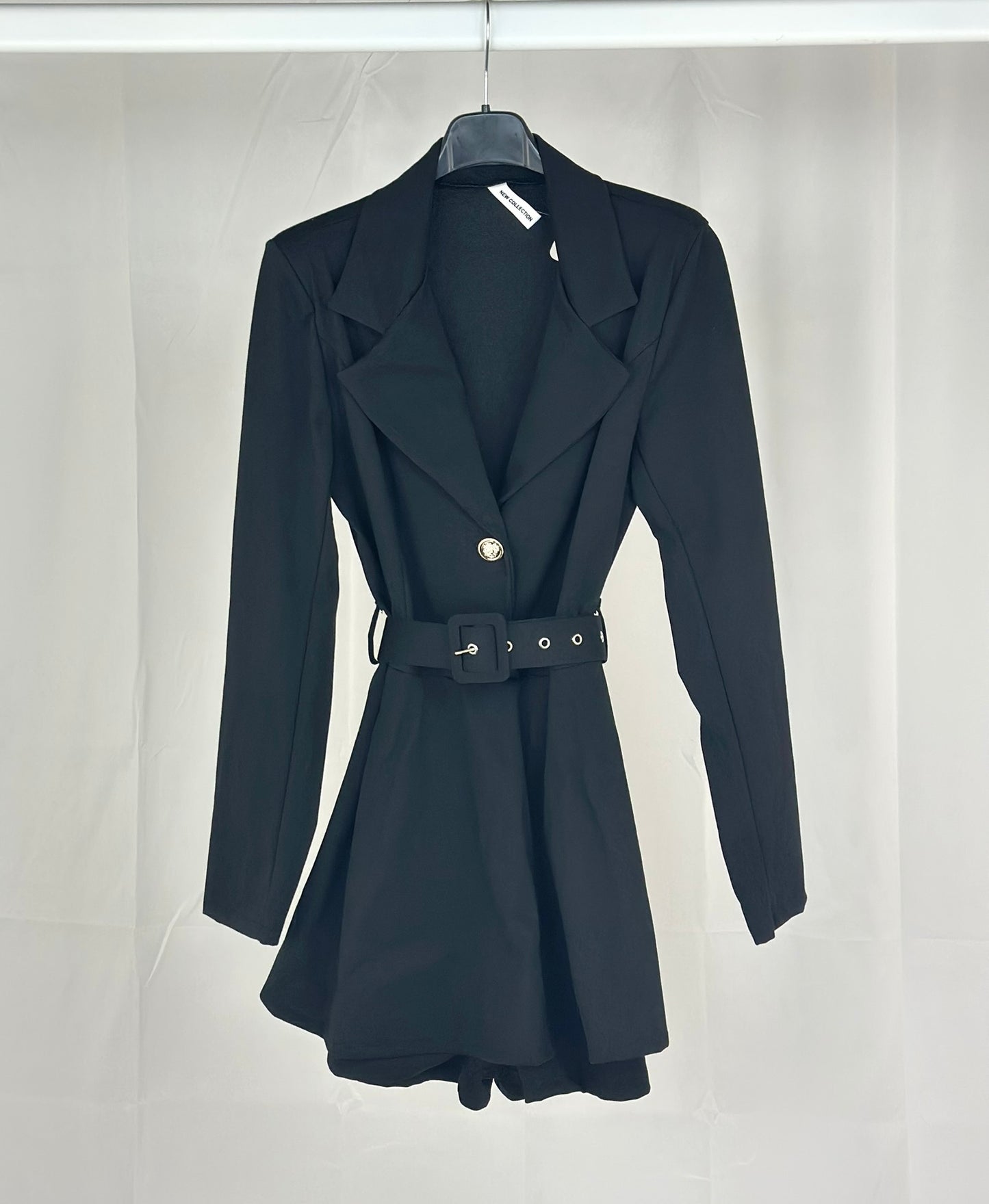 BLAZER DRESS SHORTS