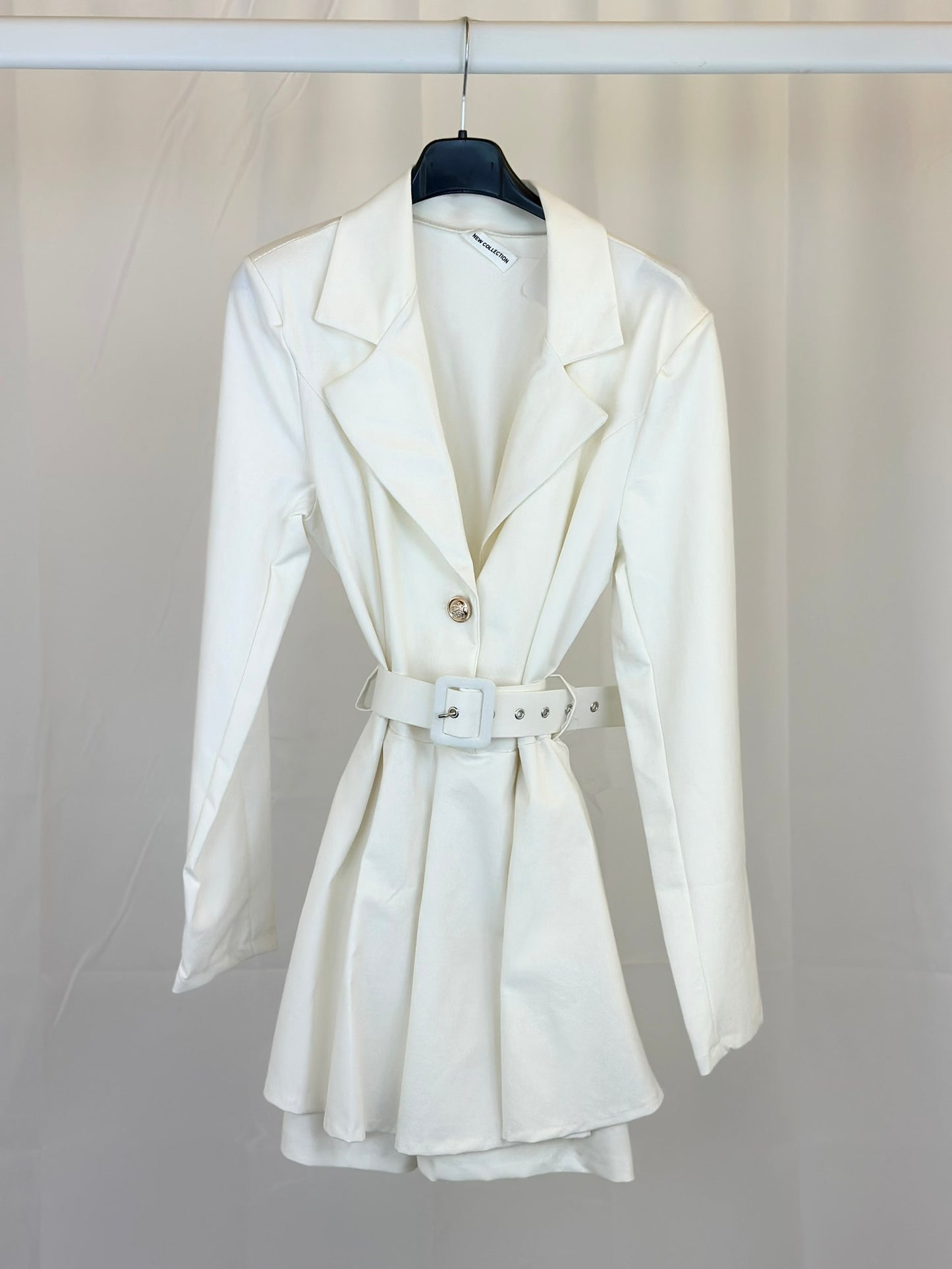 BLAZER DRESS SHORTS